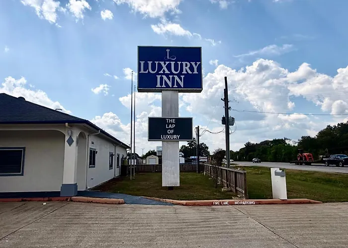Luxury Inn Liberty
